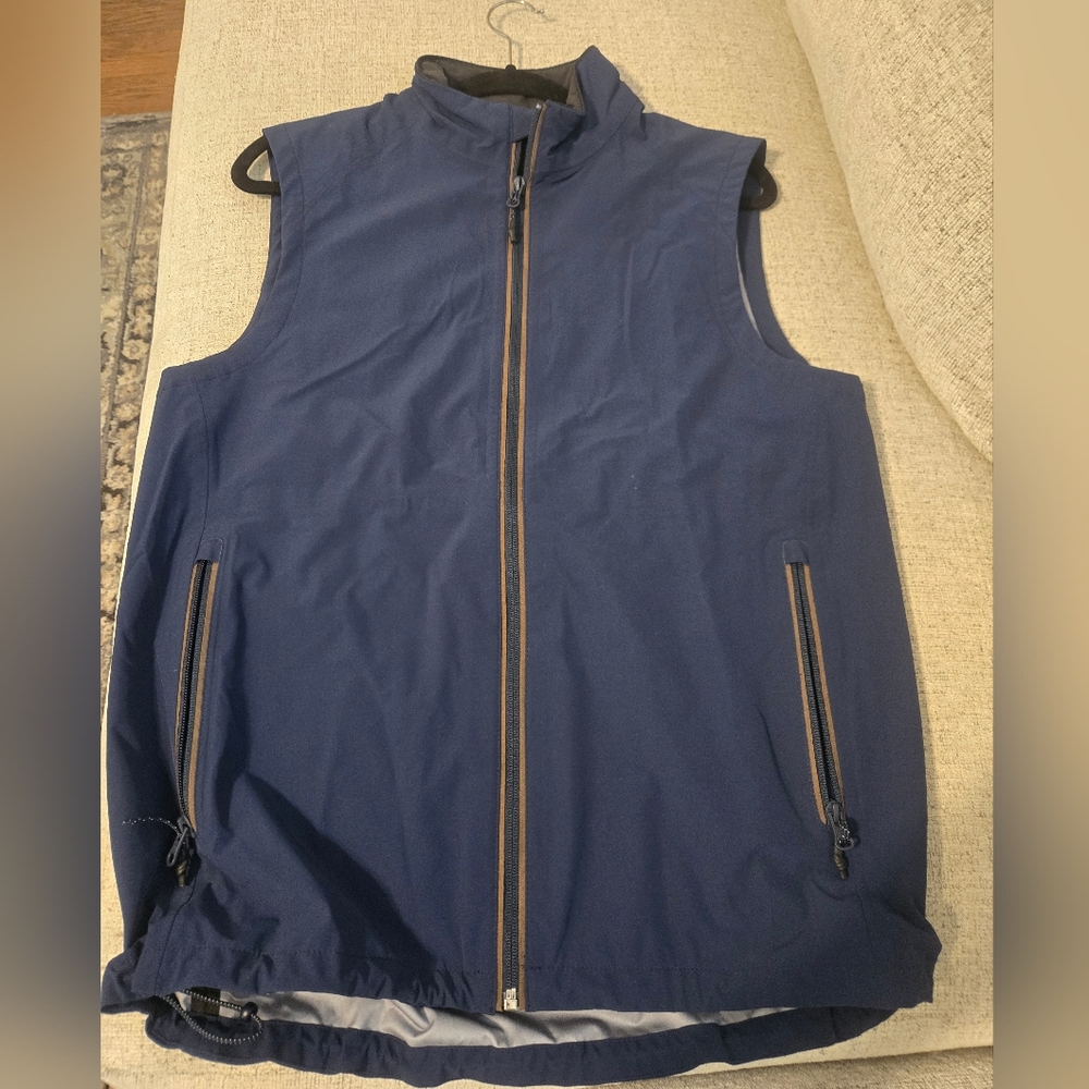 Vineyard vines by Jim Nantz Edition Performance Vest size S